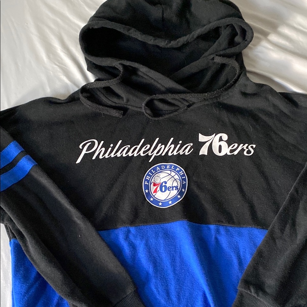 Philadelphia 76ers Black and Blue Hoodie Sixers Sweatshirt like new